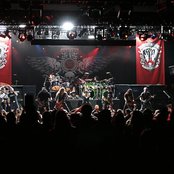 Roadrunner United - List pictures