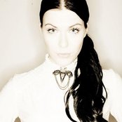 Jenni Vartiainen - List pictures