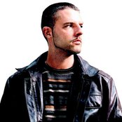 D-bo - List pictures