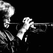 Tom Harrell - List pictures