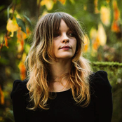 Jessica Pratt - List pictures