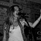 Shea Seger - List pictures