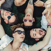 The 1975 - List pictures