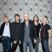 Chris Daughtry - List pictures