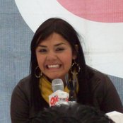 Yuridia - List pictures