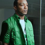 Ray Lavender - List pictures