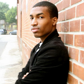 Jarell Perry - List pictures