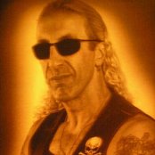 Dee Snider - List pictures