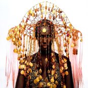 Grace Johns - List pictures