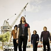 Kasabian - List pictures