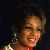 Rebbie Jackson - List pictures