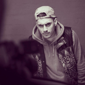 Deen Burbigo - List pictures