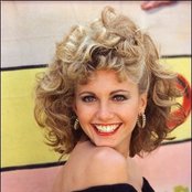 Olivia Newton-john - List pictures