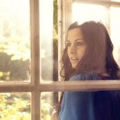 Rumer - List pictures