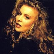 Lian Ross - List pictures