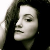 Alex Winston - List pictures