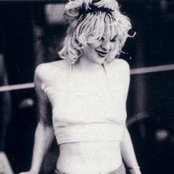 Courtney Love - List pictures