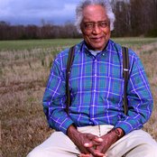 R.l. Burnside - List pictures