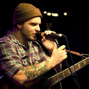 Dustin Kensrue - List pictures