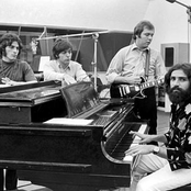 Young Rascals - List pictures