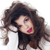 Nikki Yanofsky - List pictures