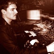 Eskmo - List pictures