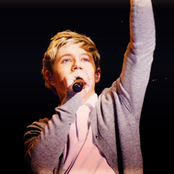 Niall Horan - List pictures