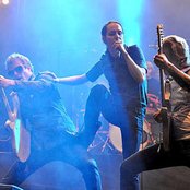 Tehosekoitin - List pictures