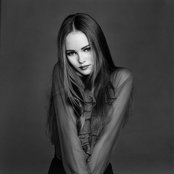 Vanessa Paradis - List pictures