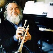 Robert Wyatt - List pictures