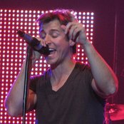 Raine Maida - List pictures