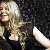 Adrienne Young - List pictures