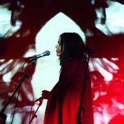 I Break Horses - List pictures