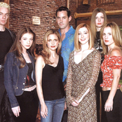 Buffy The Vampire Slayer - List pictures