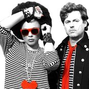 Sneaky Sound System - List pictures