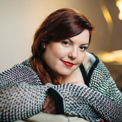 Mary Lambert - List pictures