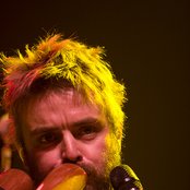 Xavier Rudd - List pictures