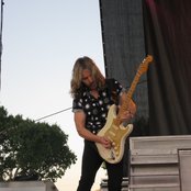 Tommy Shaw - List pictures