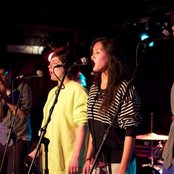 Ava Luna - List pictures