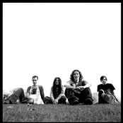 Moneen - List pictures