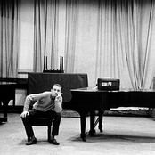 Gil Evans - List pictures