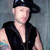 Cazwell - List pictures