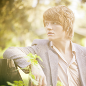 Aaron Gillespie - List pictures