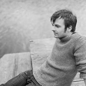 Nils Frahm - List pictures