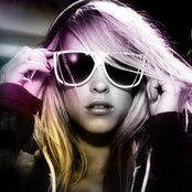 Tiffany Dunn - List pictures