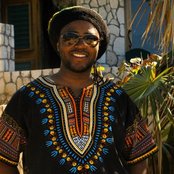 Duane Stephenson - List pictures