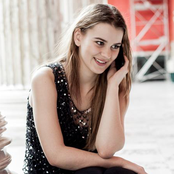 Emmelie De Forest - List pictures