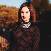 Meg Mac - List pictures