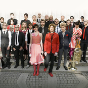 I'm From Barcelona - List pictures