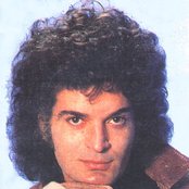 Gino Vannelli - List pictures
